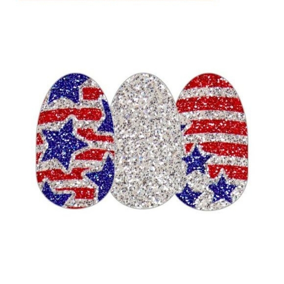 Color Street Glitz and Glory - Picture 3 of 5